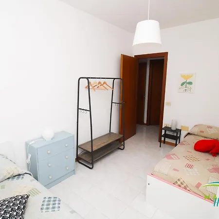 Maremma Holidays Garden Apartment Follonica