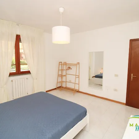 Maremma Holidays Garden Apartment Follonica